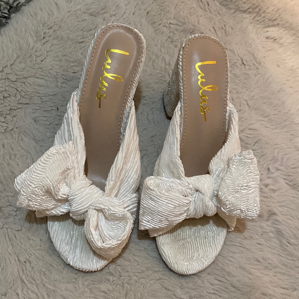 Lulus Bridal White Bow Heel Sandals